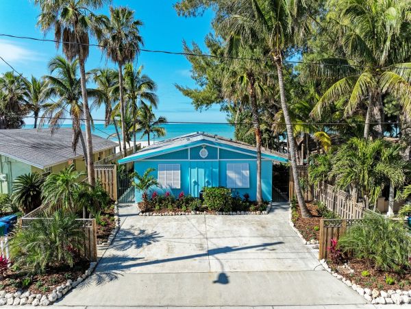 Beachfront Paradise on the Gulf of Mexico - 2 Bedroom Vacation Rental
