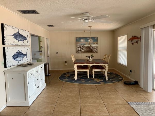 Lovely Two Bedroom Home Ground Level
