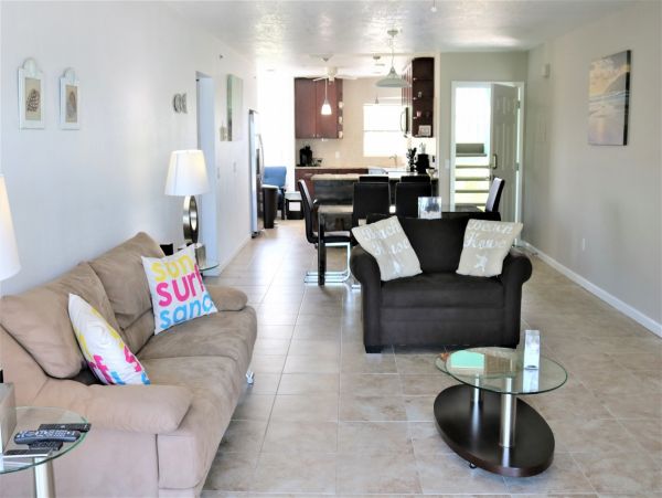 Holmes Beach Vacation Rental Condo Two Bedrooms
