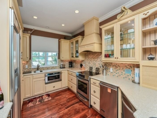 Luxury Direct Beachfront Anna Maria 3 Bedroom Vacation Home