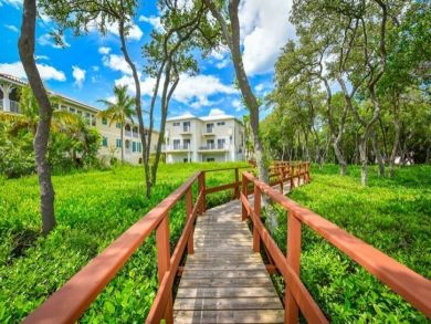 Bradenton Beach 3 Bedroom Vacation Condo Sleeps Eight Guests