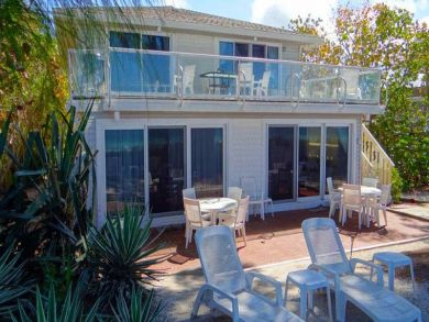 A Rare Right on the Beach One Bedroom Anna Maria Rental