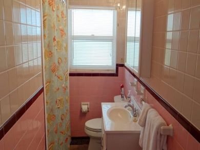 A Rare Right on the Beach One Bedroom Anna Maria Rental