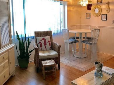 Anna Maria Vacation Rental West of Gulf Drive Steps to Beach