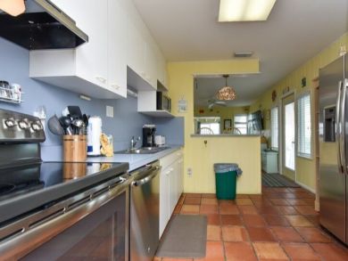 Anna Maria Island Holmes Beach Home 906752