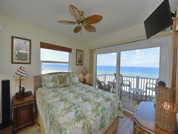 Bradenton Beach 3 Bedroom Beach Vacation Home Full Gulf View