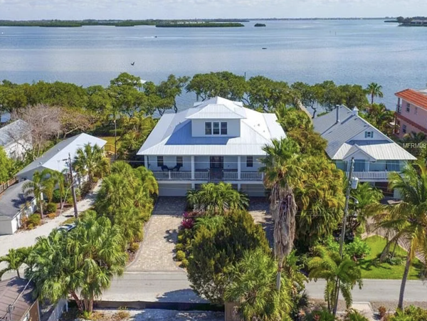 Anna Maria Island  Classy Vacation Home Walk to Beach Boat Dock Three Bedrooms Plus Loft