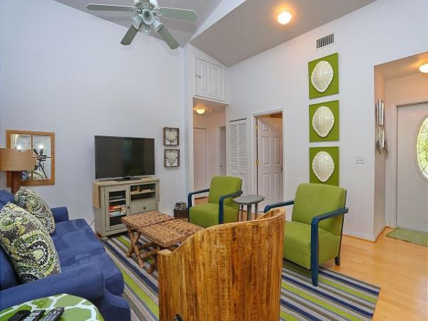 Holmes Beach Three Bedroom Accommodation