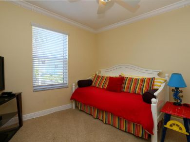 Anna Maria Four Bedroom Vacation Home Sleeps 8 Walk to Beach
