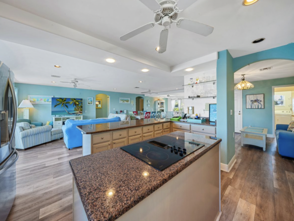 Anna Maria Bay Four Bedroom Water View Vacation Home