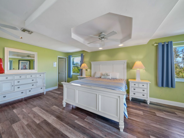 Anna Maria Bay Four Bedroom Water View Vacation Home