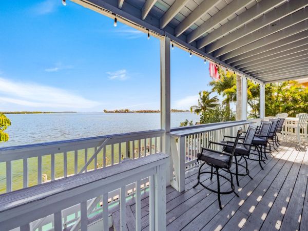 Anna Maria Bay Four Bedroom Water View Vacation Home