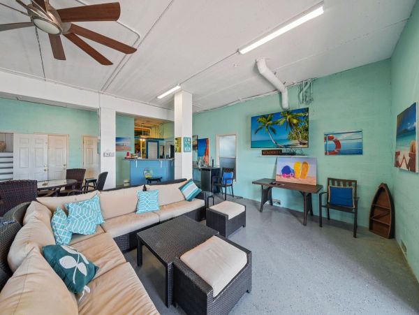 Anna Maria Bay Four Bedroom Water View Vacation Home