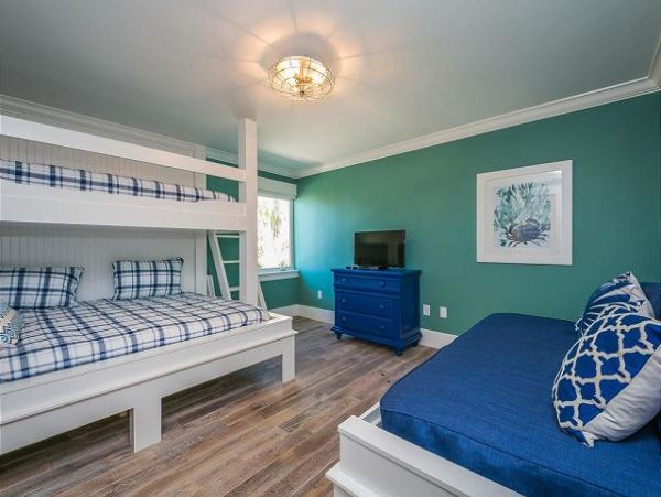 Bradenton Beach 4 Bedroom 3.5 Bathrooms Pool Home Bay Views