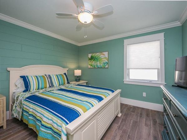 Bradenton Beach 4 Bedroom 3.5 Bathrooms Pool Home Bay Views