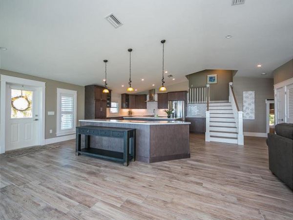 Bradenton Beach 4 Bedroom 3.5 Bathrooms Pool Home Bay Views
