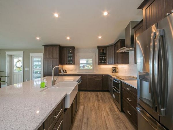 Bradenton Beach 4 Bedroom 3.5 Bathrooms Pool Home Bay Views