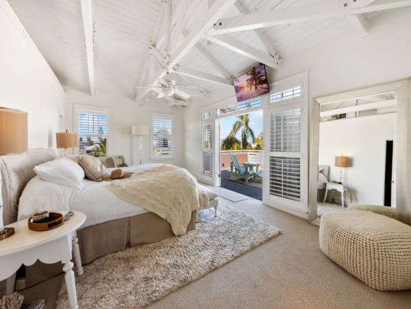 Anna Maria Island Luxury Vacation Rental Home - Florida Gulf Coast Beachfront Rental