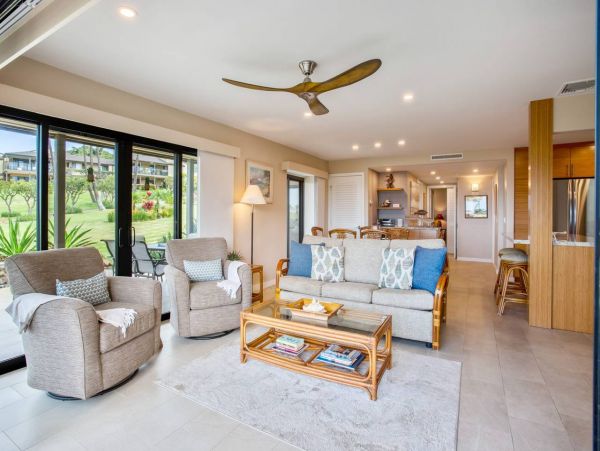 Two Bedroom Ocean View Vacation Condo in Wailea