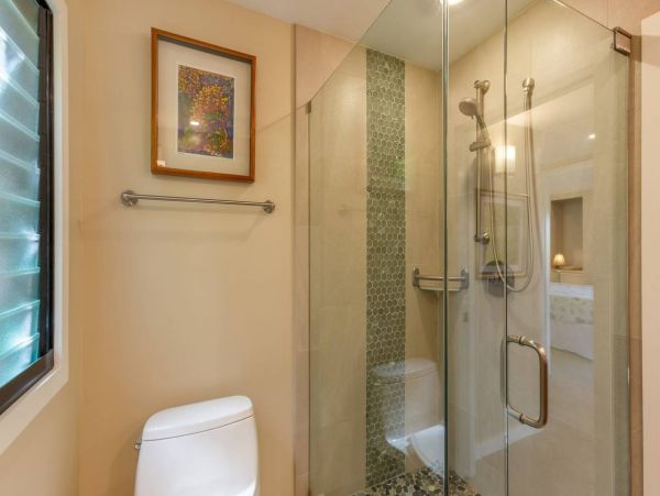 Two Bedroom Ocean View Vacation Condo in Wailea