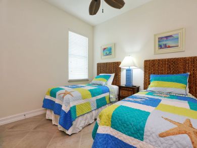 Homes Beach Vacation Rental Home Pool & Bar