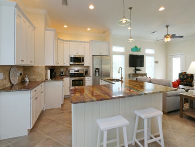 Homes Beach Vacation Rental Home Pool & Bar