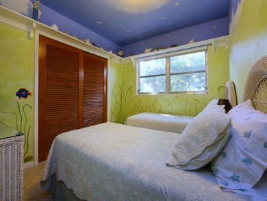 Anna Maria Island Holmes Beach Home 906812