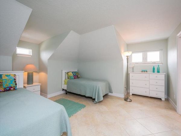 Anna Maria Bay Front Vacation Home With Pool 8 Guests