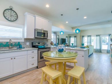 Anna Maria Island Holmes Beach Home 906828