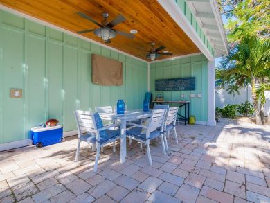 Anna Maria Island Holmes Beach Home 906828