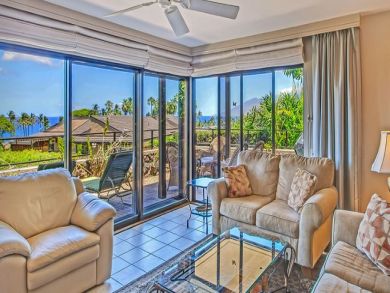 Two Bedroom Ocean View Rental Condo in Wailea
