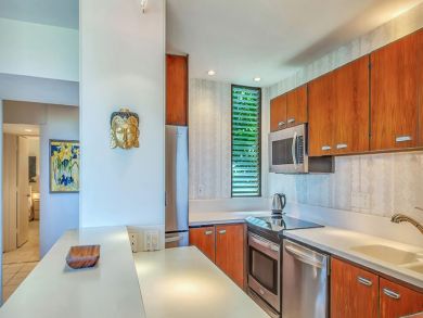 Two Bedroom Ocean View Rental Condo in Wailea
