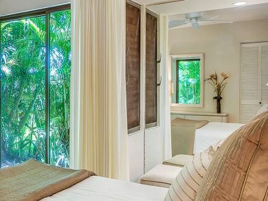 Two Bedroom Ocean View Rental Condo in Wailea