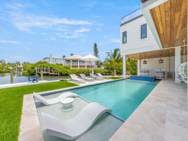 Anna Maria Water Views A Truly Magnificent Residence