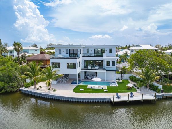 Anna Maria Water Views A Truly Magnificent Residence