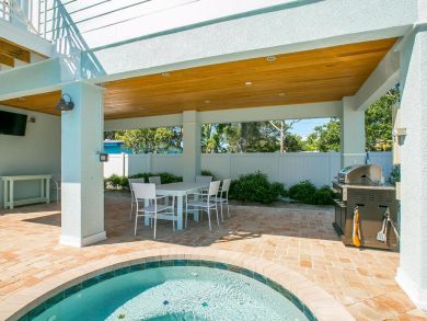 Anna Maria Island Holmes Beach Home 906845