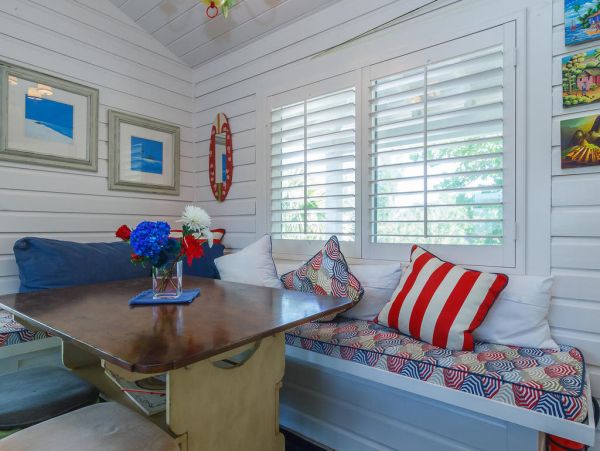 Three Bedroom Vacation Pool Home in Holmes Beach