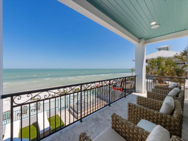 Anna Maria Island Luxury Vacation Home Ocean Front Property