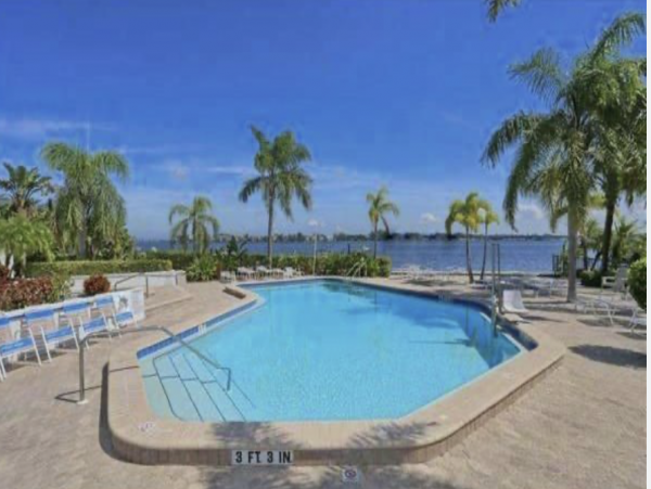 Anna Maria Island Value Rental Great Location!