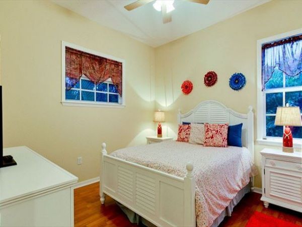 Anna Maria Short Walk to Beach Amazing Vacation Rental