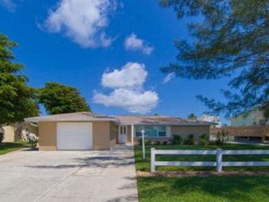 Canal View from this Luxury 3 Bedroom Anna Maria Renal Canal View from this Luxury 3 Bedroom Anna Maria Renal