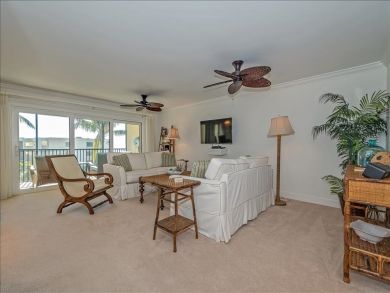 Beachside unit with Garden View, nice interior