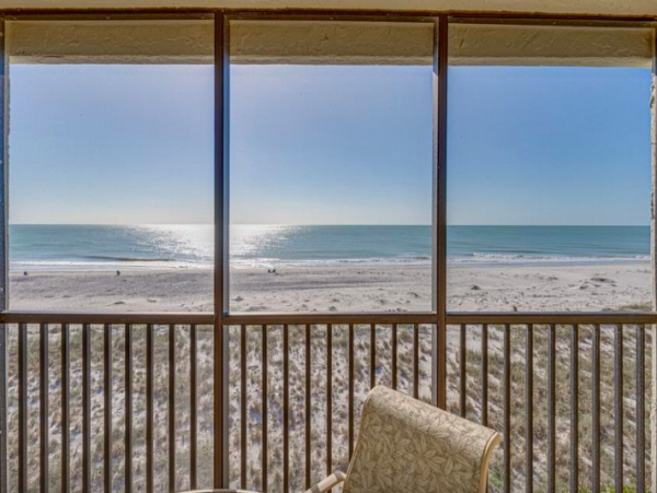 Stunning Views from This 2 Bedroom Condo on Boca Beach
