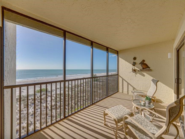 Stunning Views from This 2 Bedroom Condo on Boca Beach