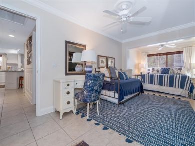 Boca Grande Two Bedroom Condo Sleeps 6 - Steps to the Beach