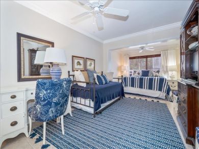 Boca Grande Two Bedroom Condo Sleeps 6 - Steps to the Beach