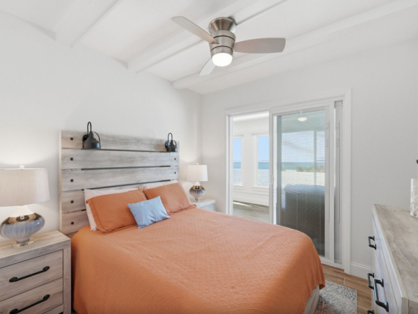 Luxury Ground Level Beachfront Condo in Boca Grande - Perfect Island Retreat