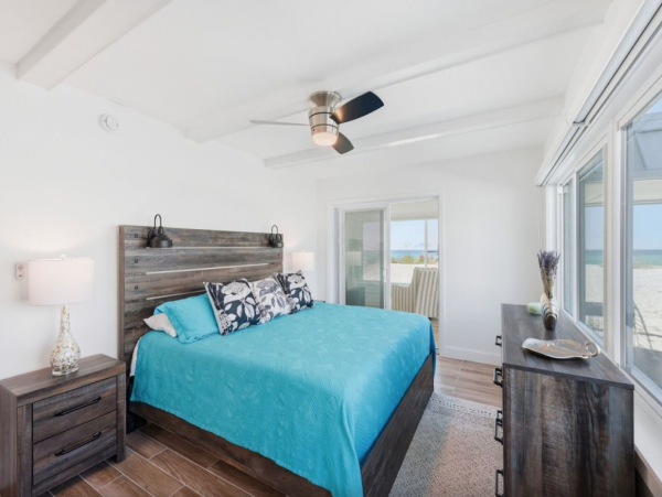 Luxury Ground Level Beachfront Condo in Boca Grande - Perfect Island Retreat
