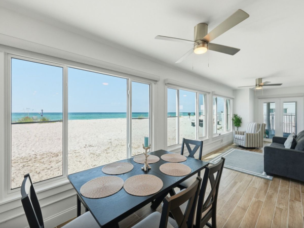 Luxury Ground Level Beachfront Condo in Boca Grande - Perfect Island Retreat