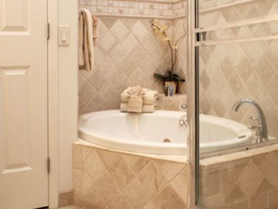 Tub & glass shower